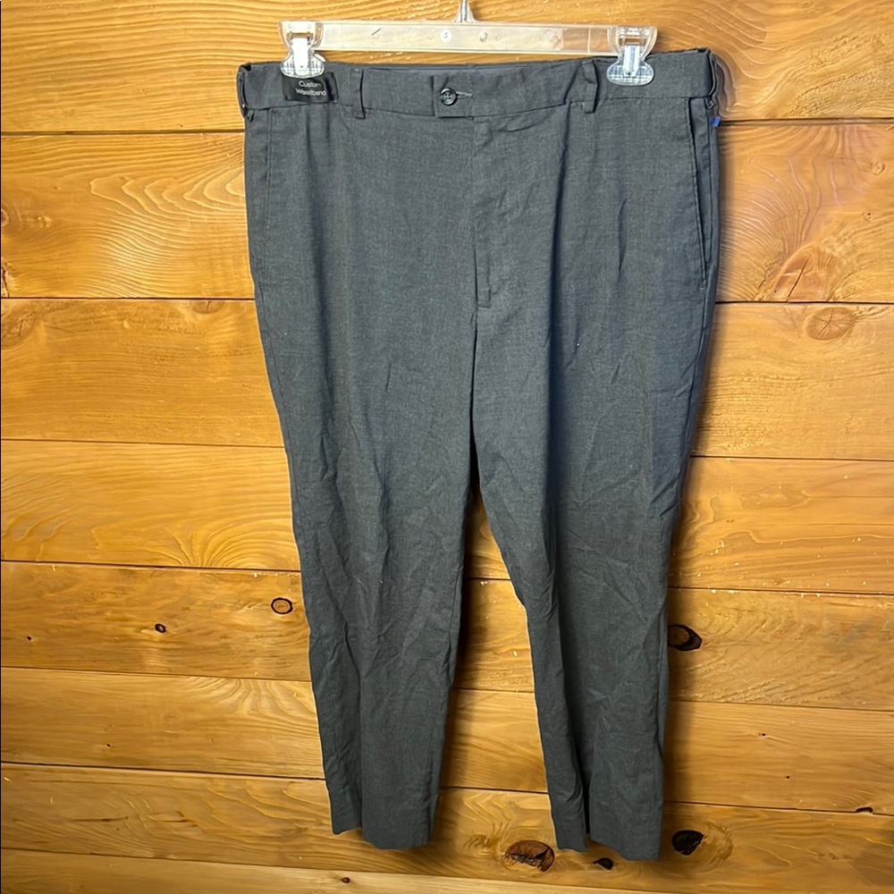 Dockers D3 Classic Fit Men’s Pant Gray Flat Front Office 36x30 Custom Waistband